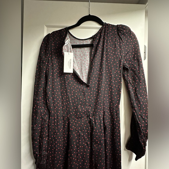 Reformation dress - Picture 5 of 8